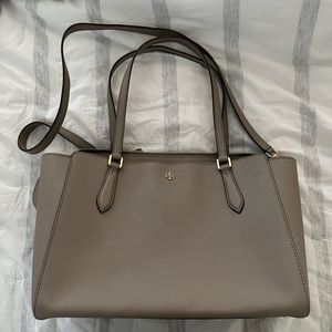 Tory Burch Shoulder Bag with Crossbody Strap - French Gray